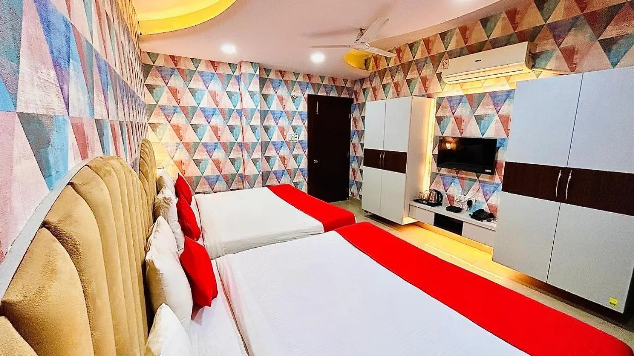 Hotel Sahu Near Kashi Vishwanath Temple Gate Varanasi