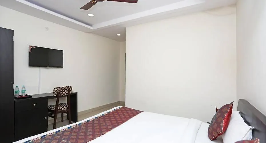 ***  Hotel Sahu Near Kashi Vishwanath Temple Gate Varanasi India